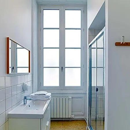 Slo Les Pentes (adults Only) Hostel