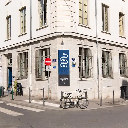 호스텔 Slo Les Pentes (adults Only)