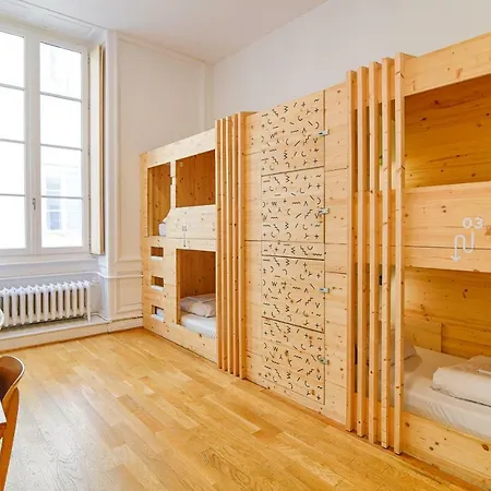 Vandrerhjem Slo Les Pentes (adults Only) Lyon