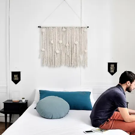 Slo Les Pentes (adults Only) Albergue *