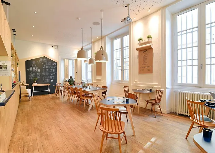 Slo Les Pentes (adults Only) * Lyon